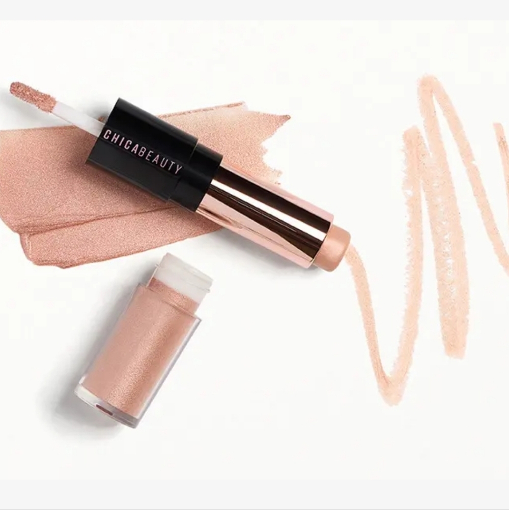 CHICA BEAUTY Chica Glow Highlighter Duo In Rose Glow NIB
